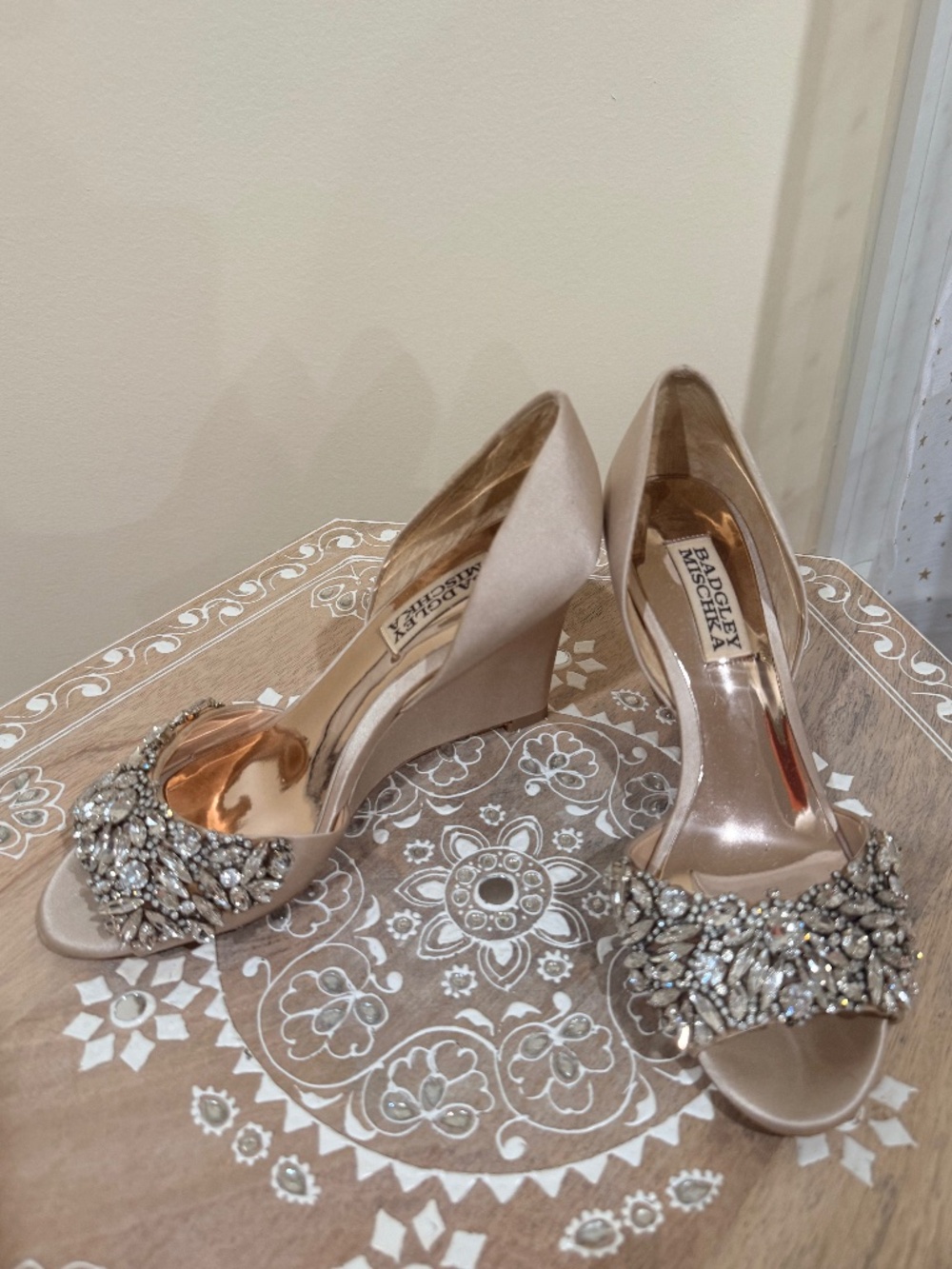 Badgley Mischka Bridal Heels Size 5